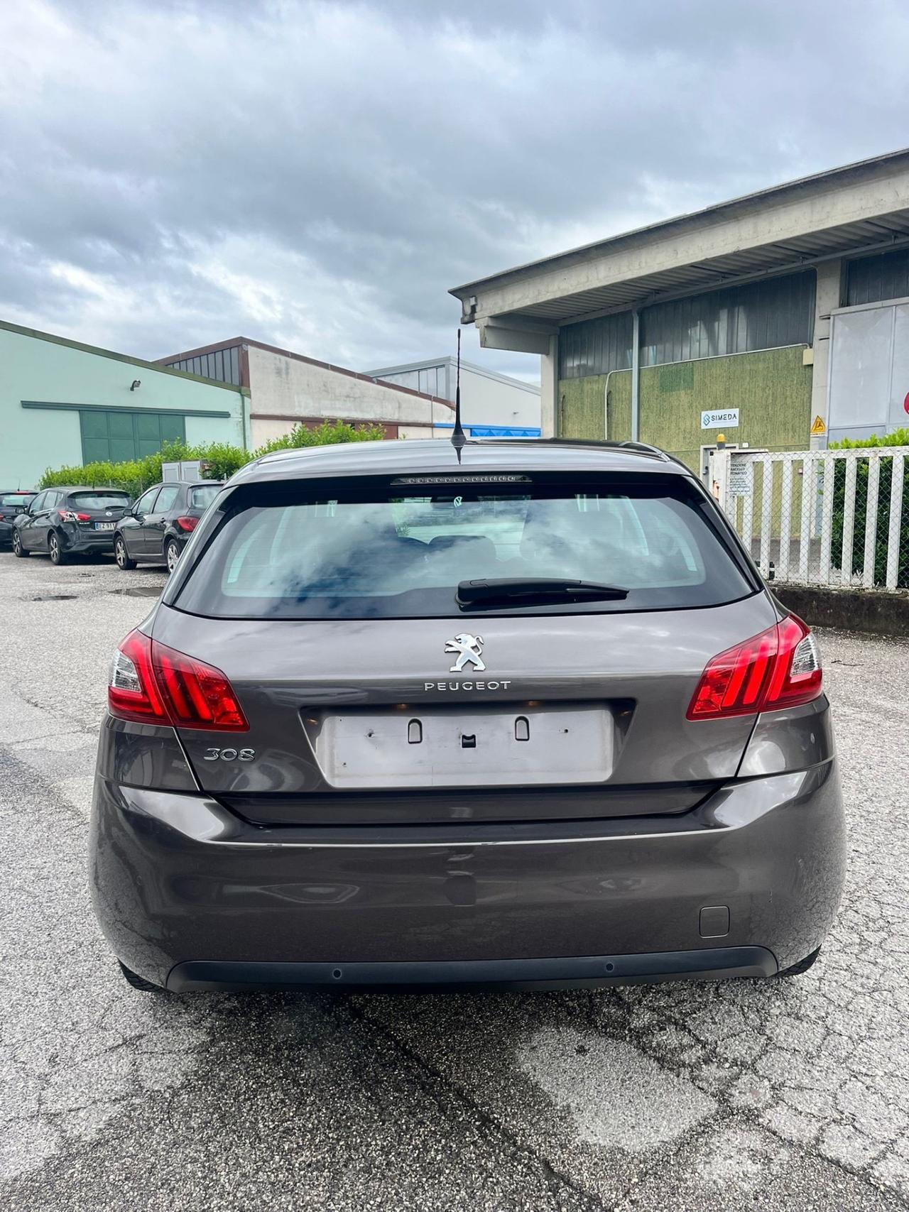 Peugeot 308 PureTech Turbo 110 S&S Access