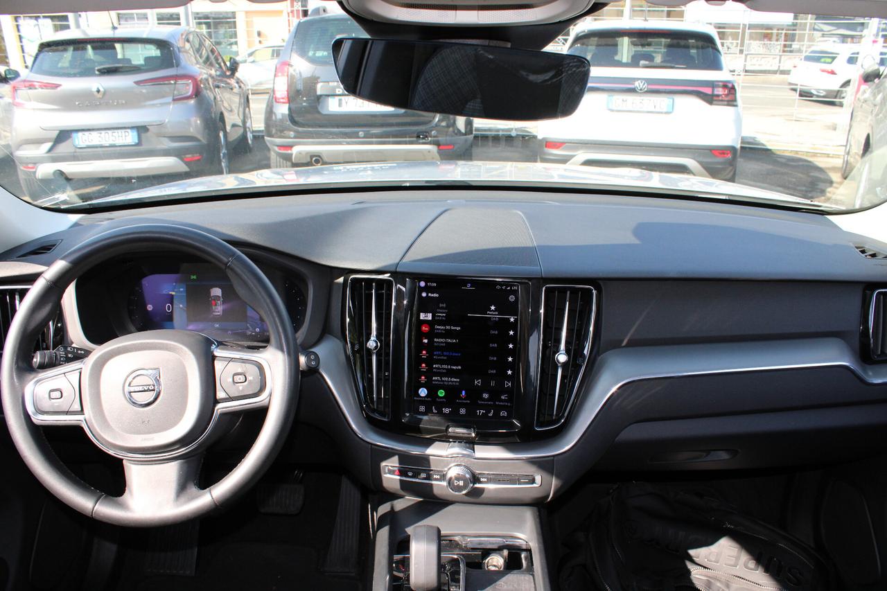 Volvo XC 60 XC60 B4 (d) automatico Core