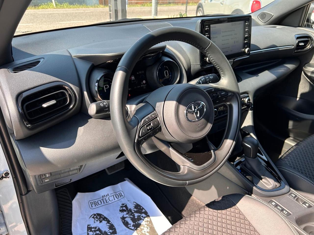 Toyota Yaris 1.5 Hybrid 5 porte Lounge