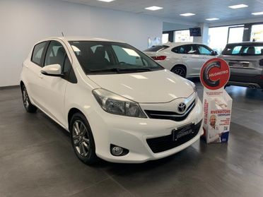 TOYOTA Yaris 1.0 Benzina Lounge 5 Porte