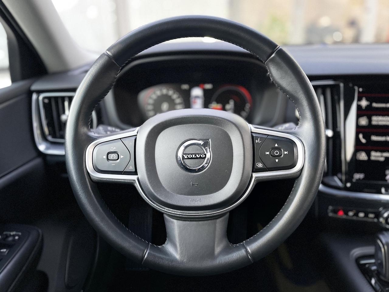 Volvo V60 2.0 AWD Plug-in-Hybrid 253CV E6 - 2021