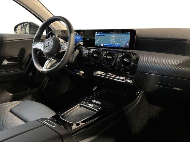 MERCEDES-BENZ A 180 d Automatic Advanced