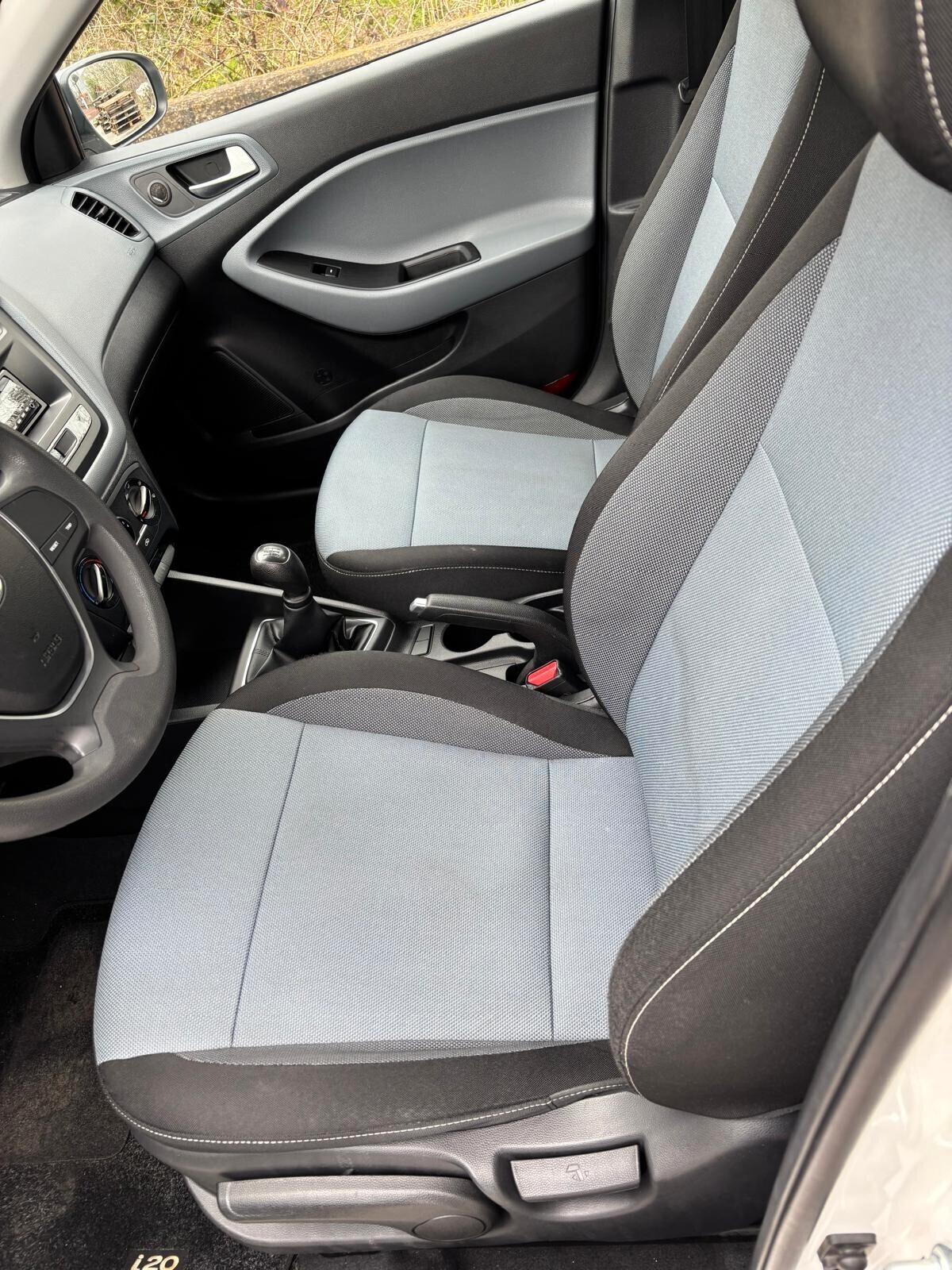 Hyundai i20 1.2 GPL 84 CV 5 porte Econext Comfort UNICO PROPRIETARIO neopatentati