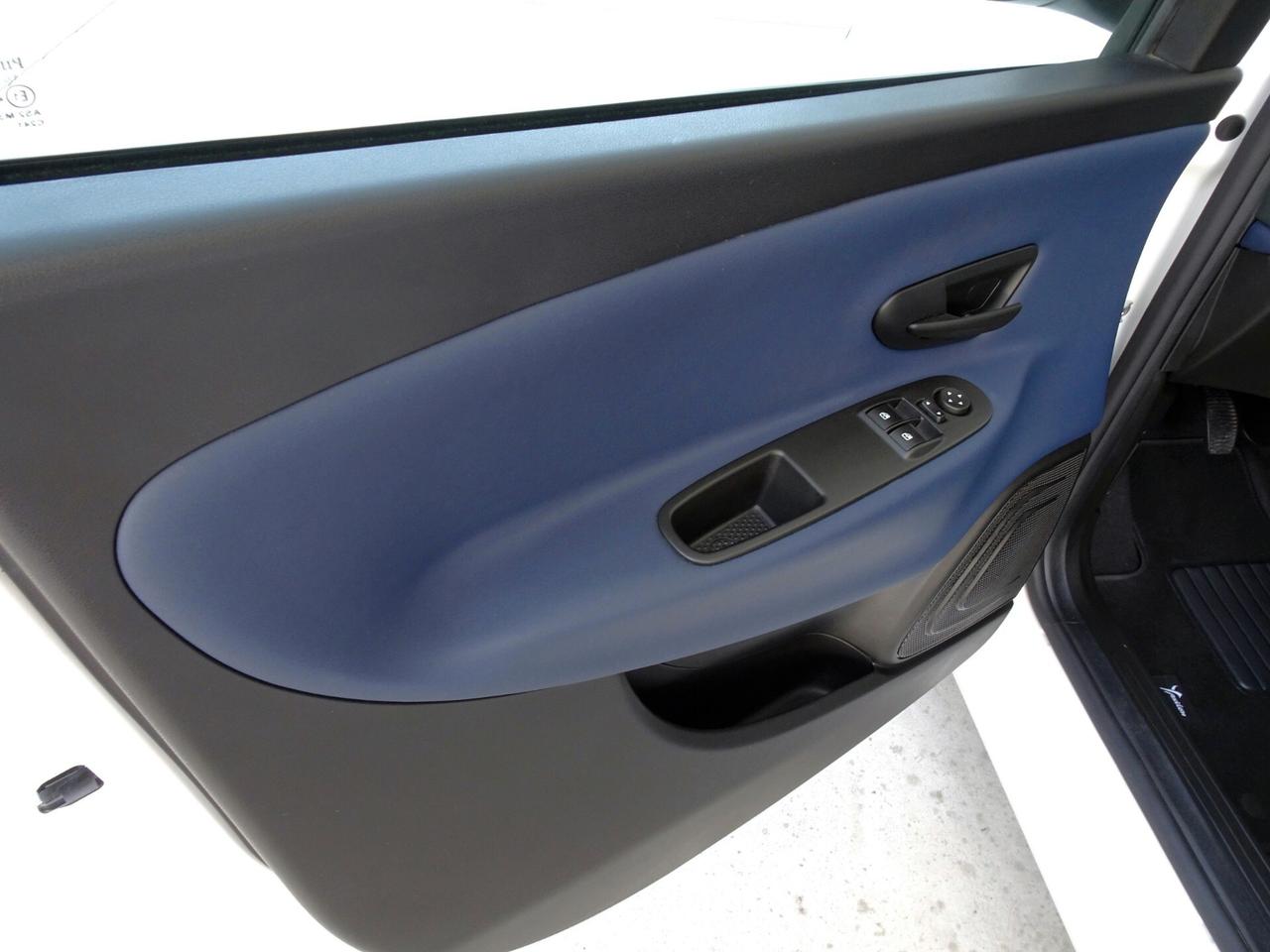 Lancia YPSILON 1.0 Hybrid ORO 70CV *COME NUOVA*