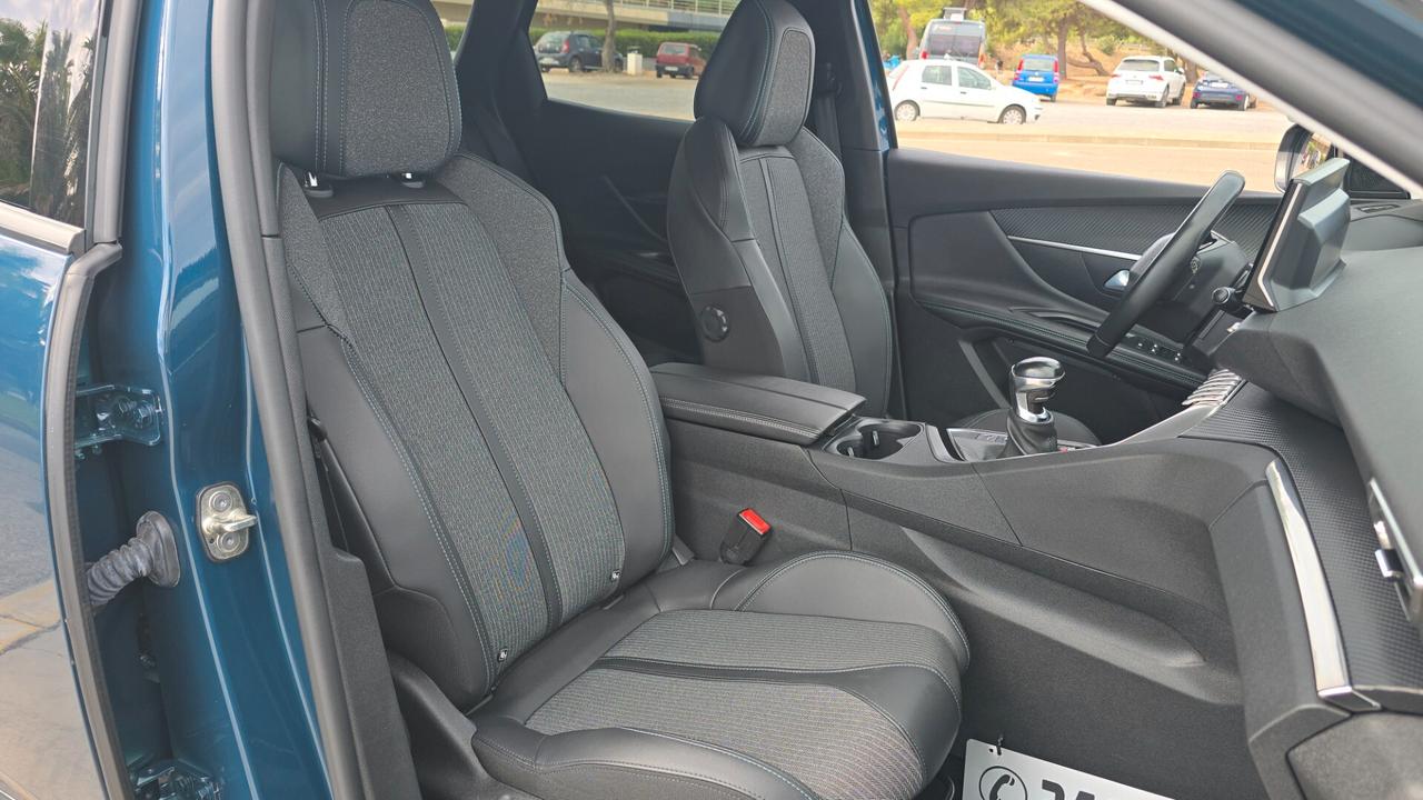 Peugeot 3008 BlueHDi 130 S&S Allure Pack