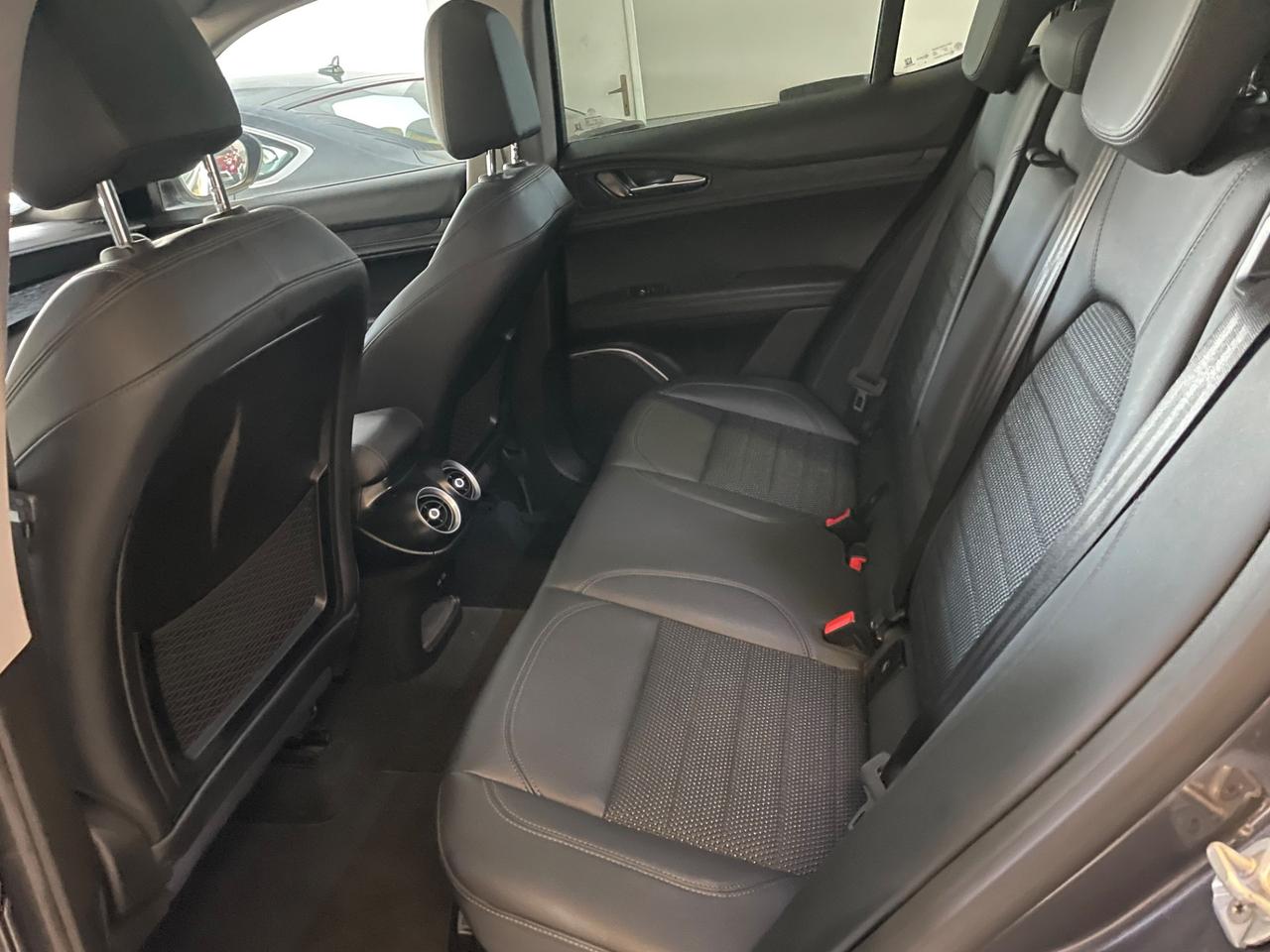 Alfa Romeo Stelvio 2.2 t Executive Q4 210cv auto Tetto