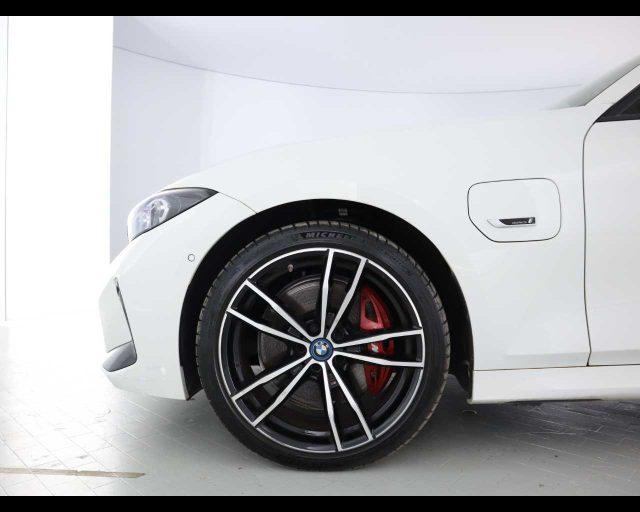 BMW 320 e Touring Msport