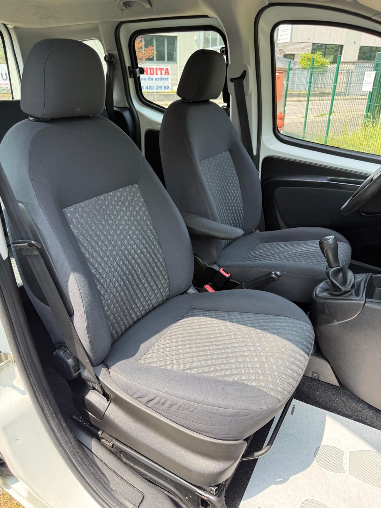 Peugeot Bipper Tepee Mix 1.3 HDi 75CV FAP Autocarro 4 Posti Clima