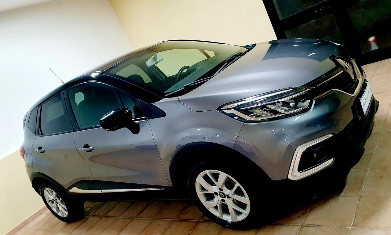 Captur TCe 12V 90 CV Business AZIENDALE PERFETTA