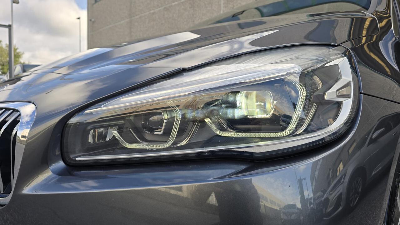 Bmw serie 2 Grand Tourer 218d xDrive Luxury aut. TETTO PELLE LED