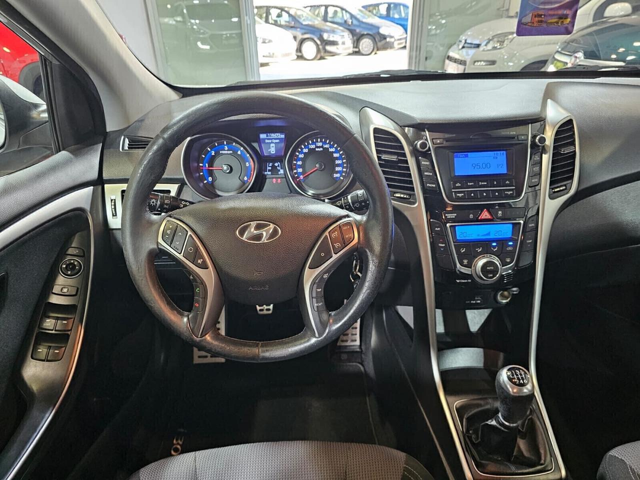 Hyundai i30 1.6 CRDi 128CV Style (119.000 km)