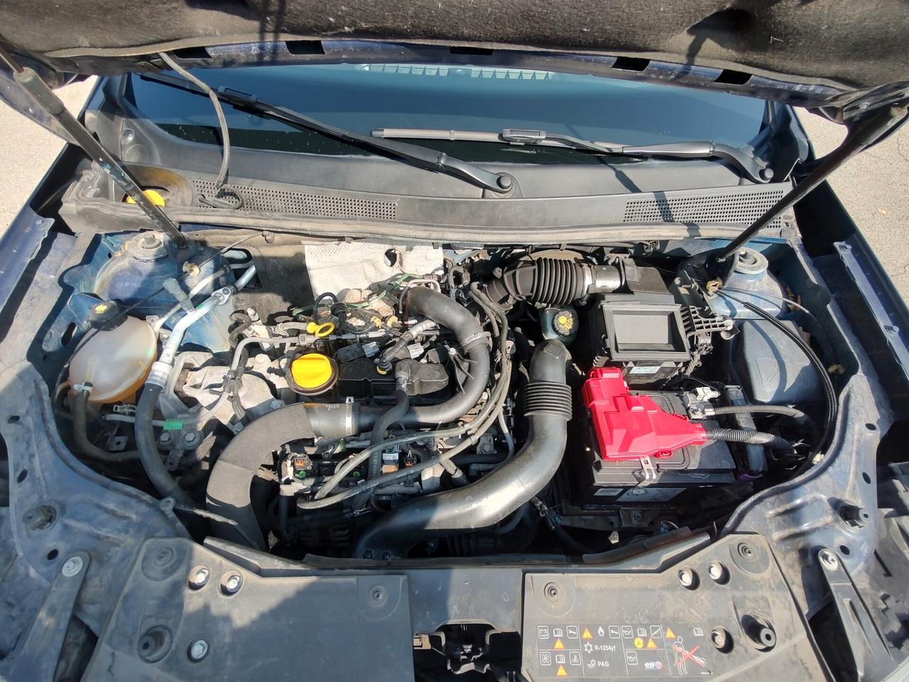 Dacia Duster 1.0 TCe 100 CV 4x2 Essential74 KW, 101, BENZINA\GPL, OK NEOPATENTATI, GARANZIA L.12 MESI