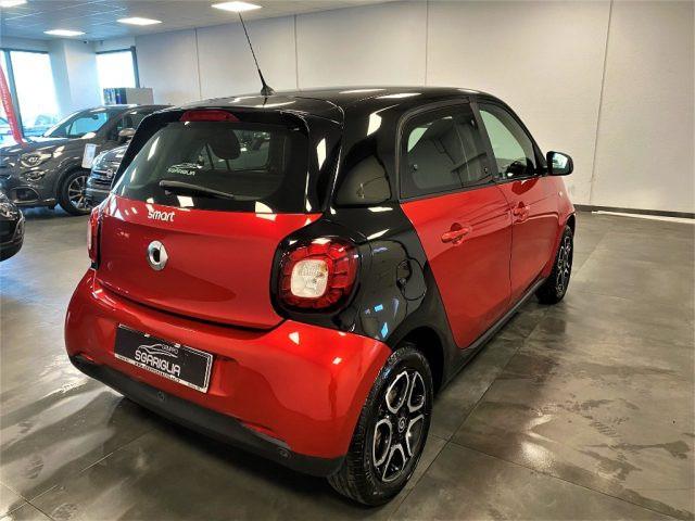 SMART ForFour 70 1.0 Passion