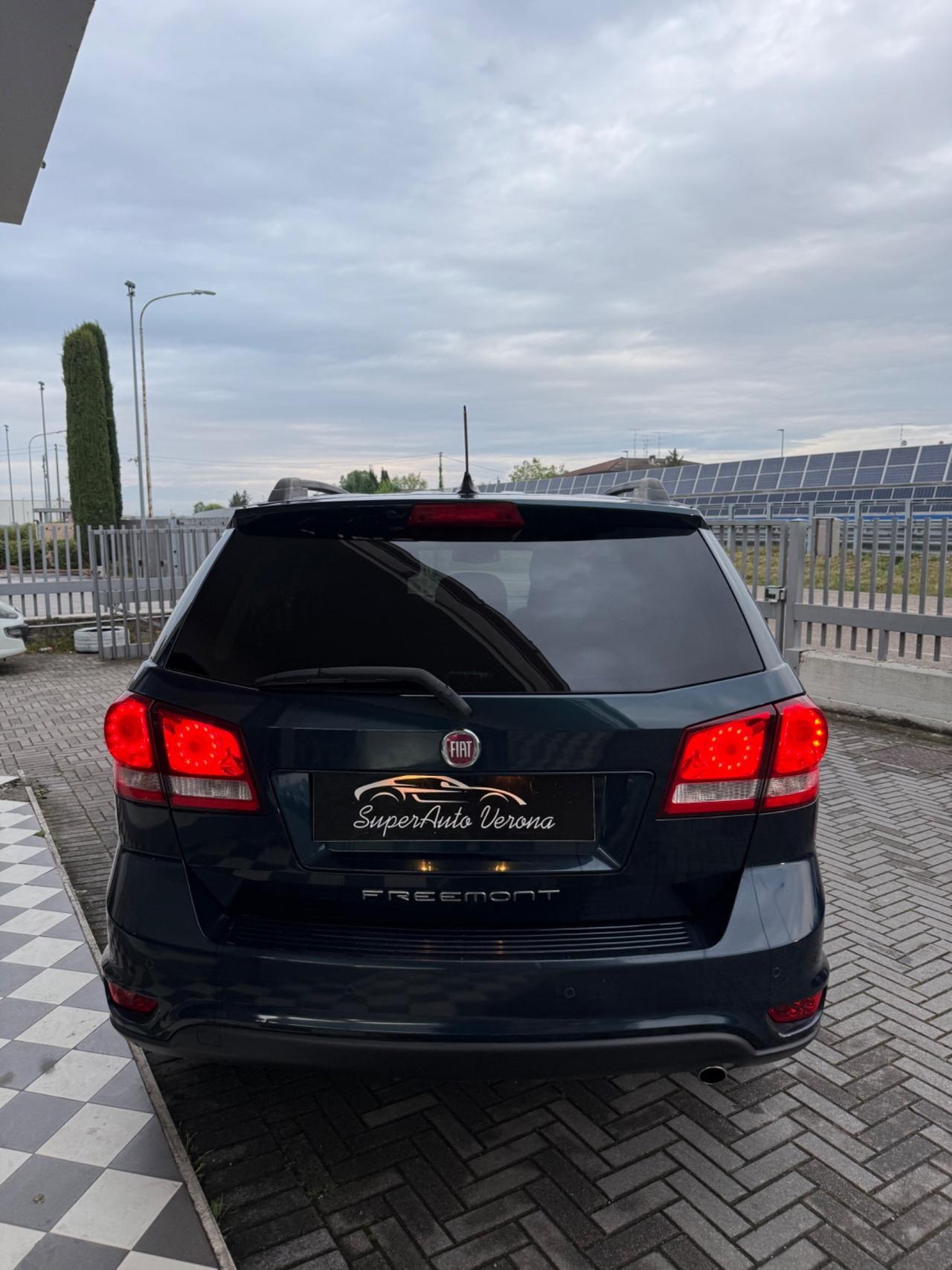 7 POSTI Fiat Freemont 2.0 Multijet 170 CV Urban