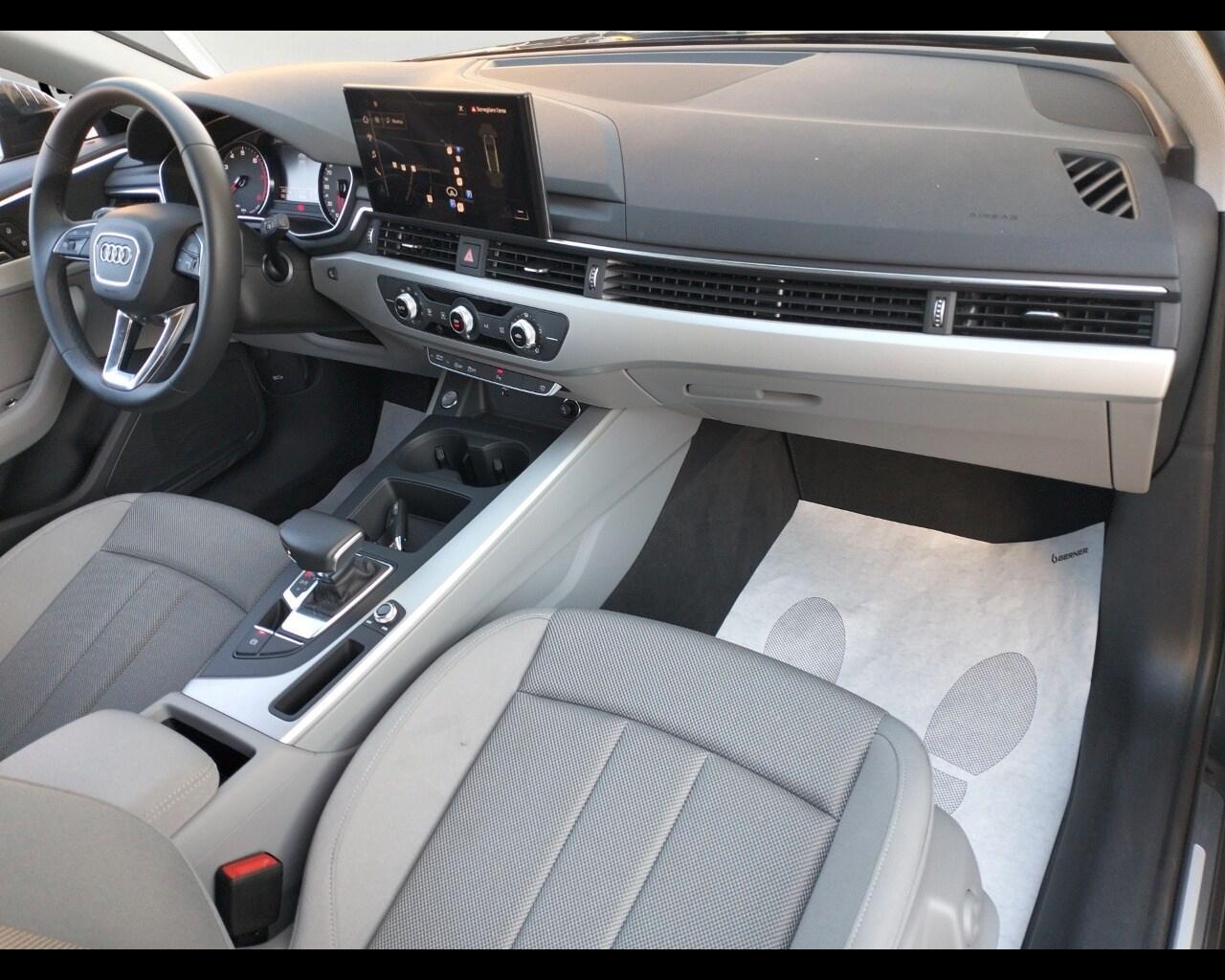 AUDI A4 5ª serie A4 Avant 40 TFSI S tronic