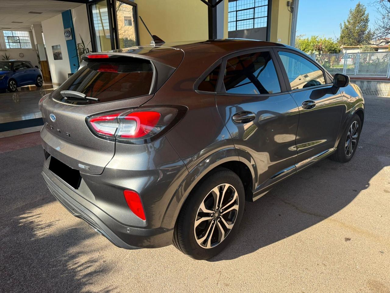 Ford Puma 1.0 EcoBoost Hybrid 125 CV S&S ST-Line