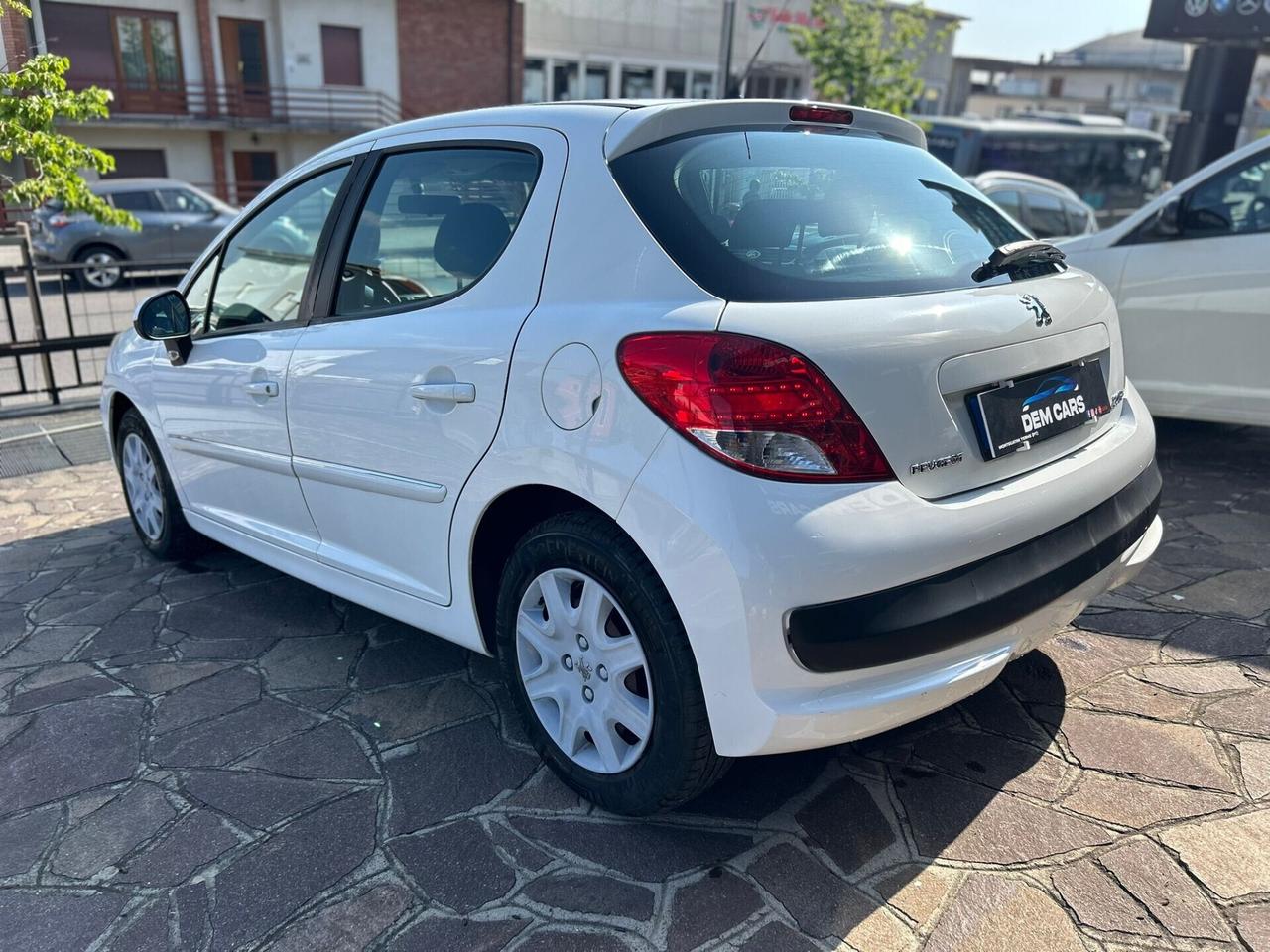 Peugeot 207 Plus 1.4 8V 75CV 5p. ECO GPL