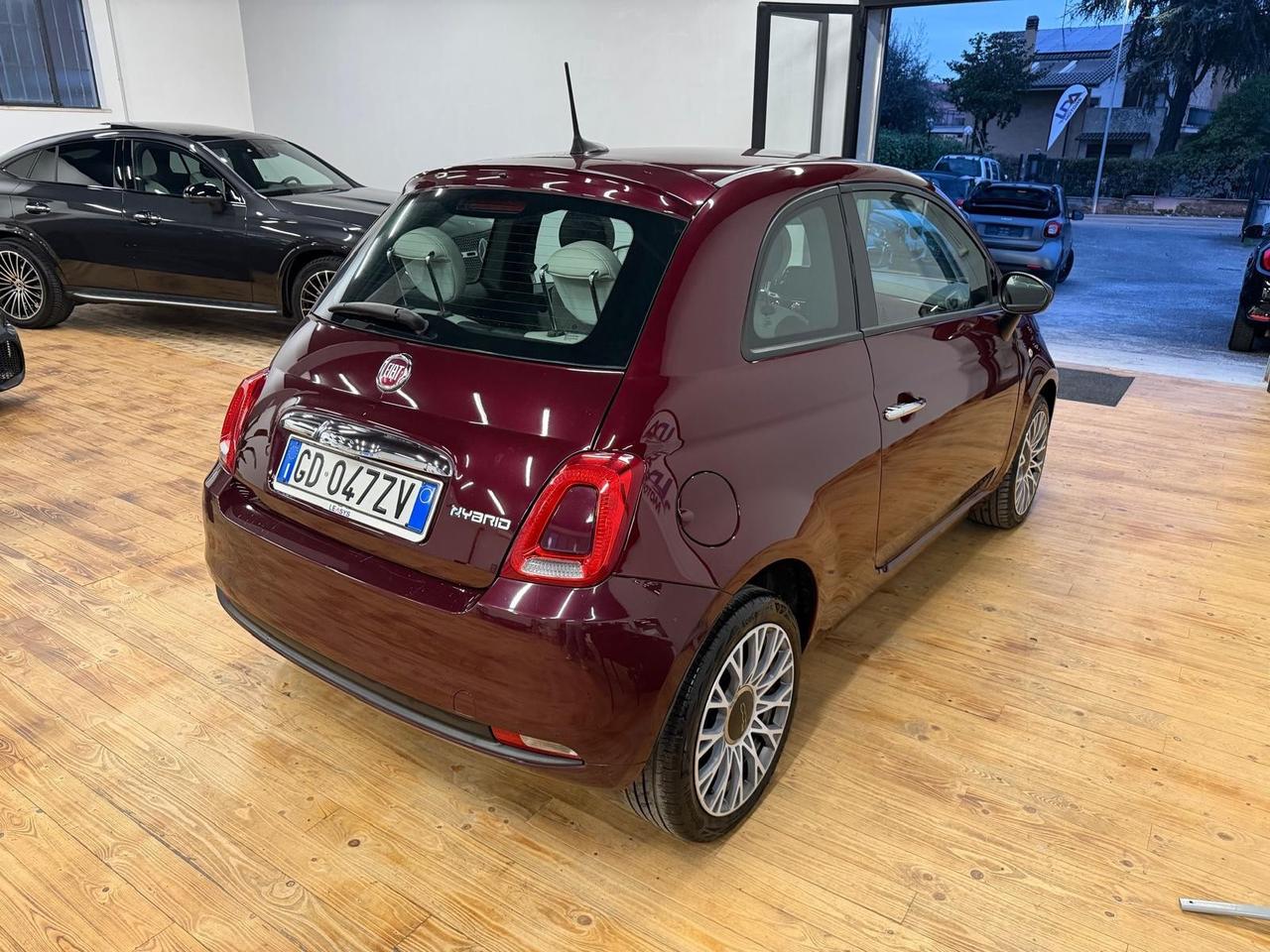 Fiat 500 1.0 HYBRID LOUNGE 70CV CARPLAY, NAVI, UNIPRO