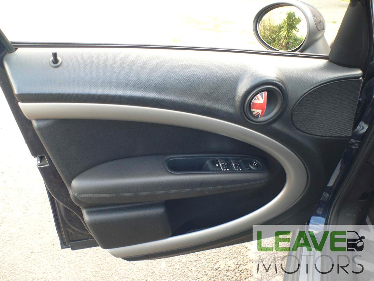 Mini Cooper D Countryman 1.6 (M1458)