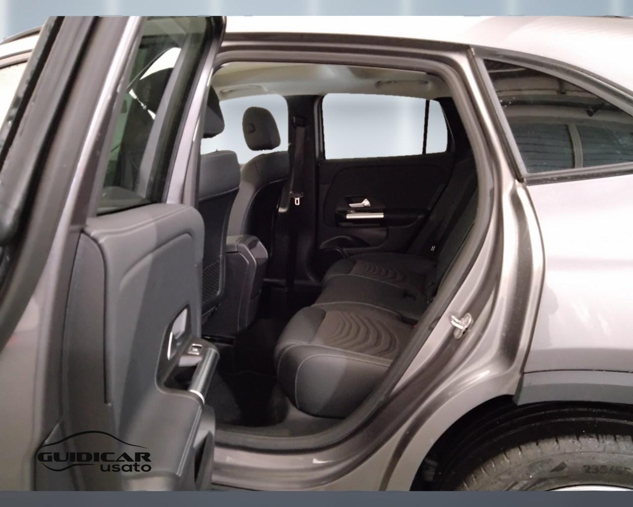 Mercedes-Benz GLA-H247 2023 - GLA 200 d Progressive Advanced auto