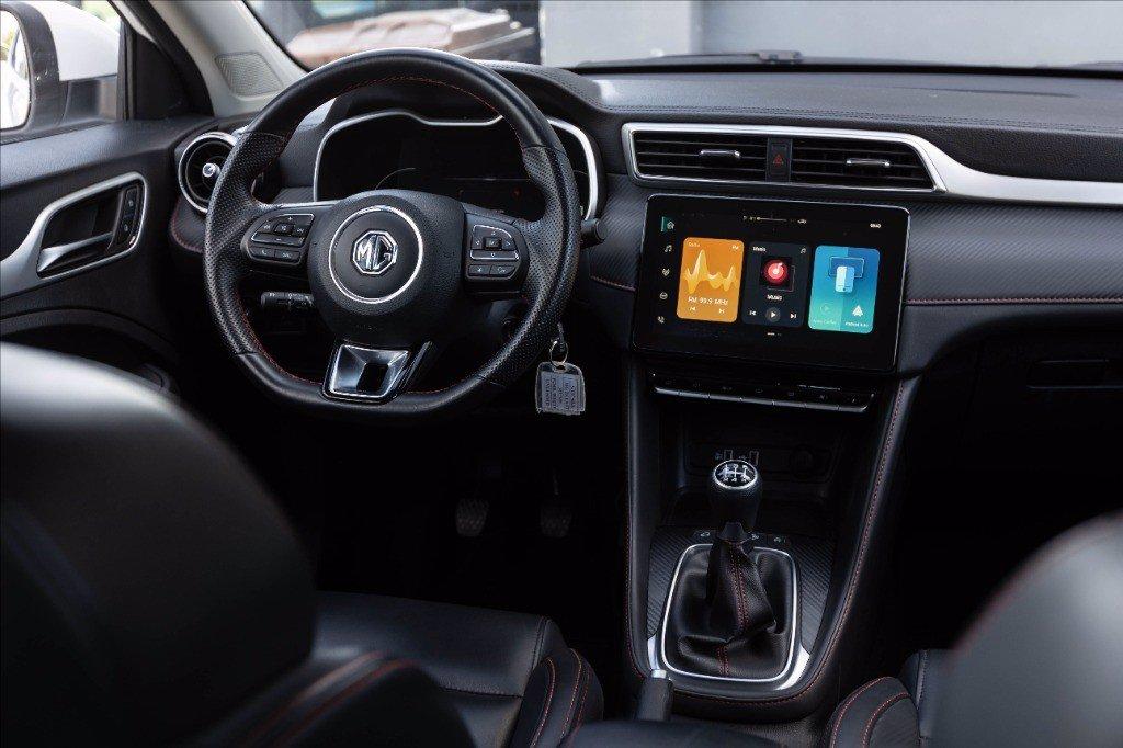 MG ZS 1.5 Luxury del 2024