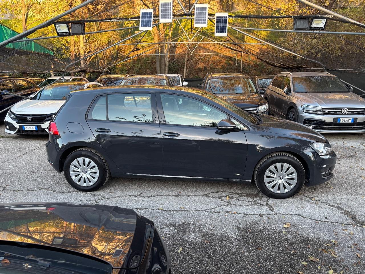 Volkswagen Golf 1.6 TDI 5p. Comfortline OK Neopatentati