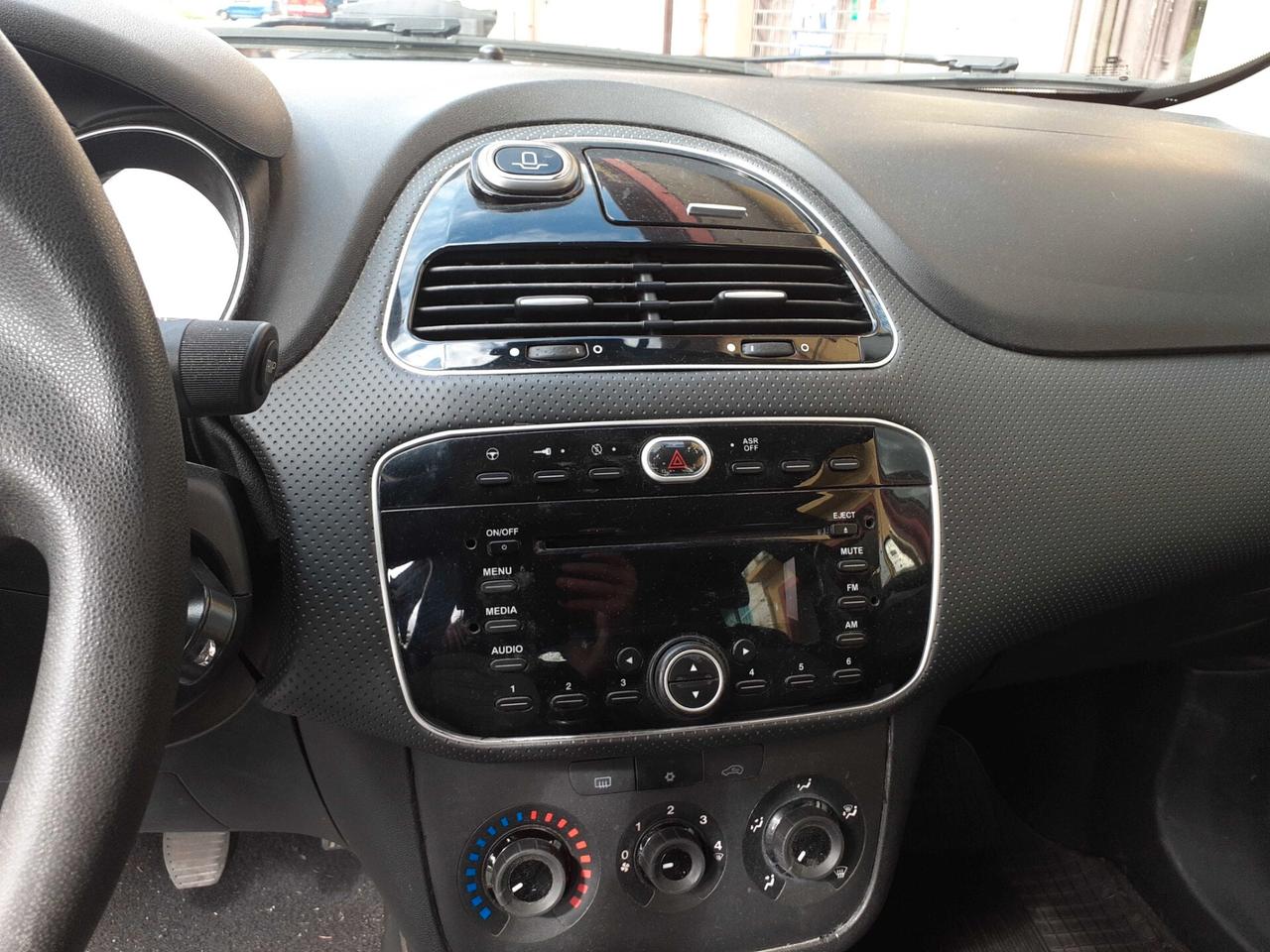 Fiat Punto Evo 1.3 Mjt SOLO COMMERCIANTI - - MINI O EXPORT -