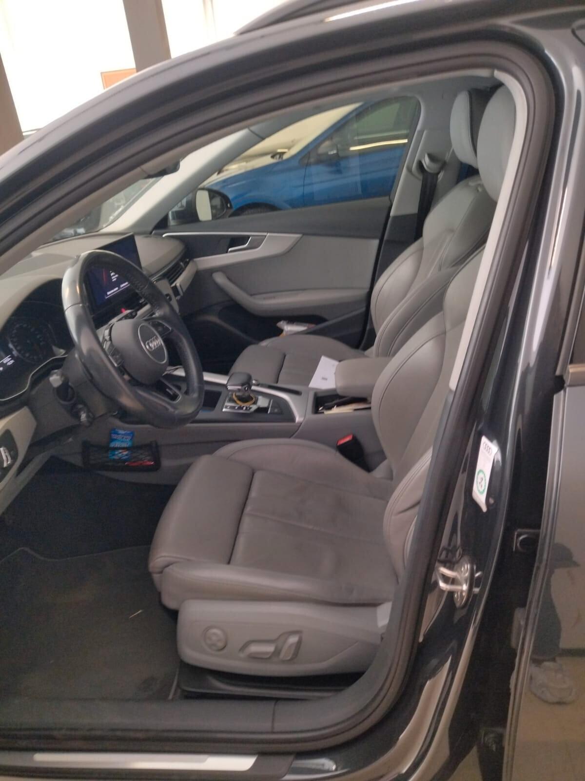 Audi A4 Avant 40 TDI S tronic LED+TETTO-18"-GANCIO