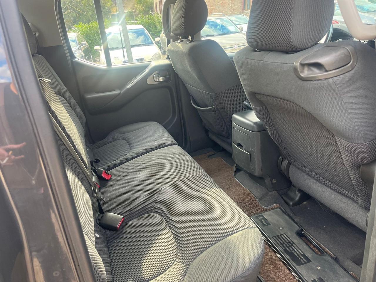 Nissan Navara 2.5 Diesel - 4x4