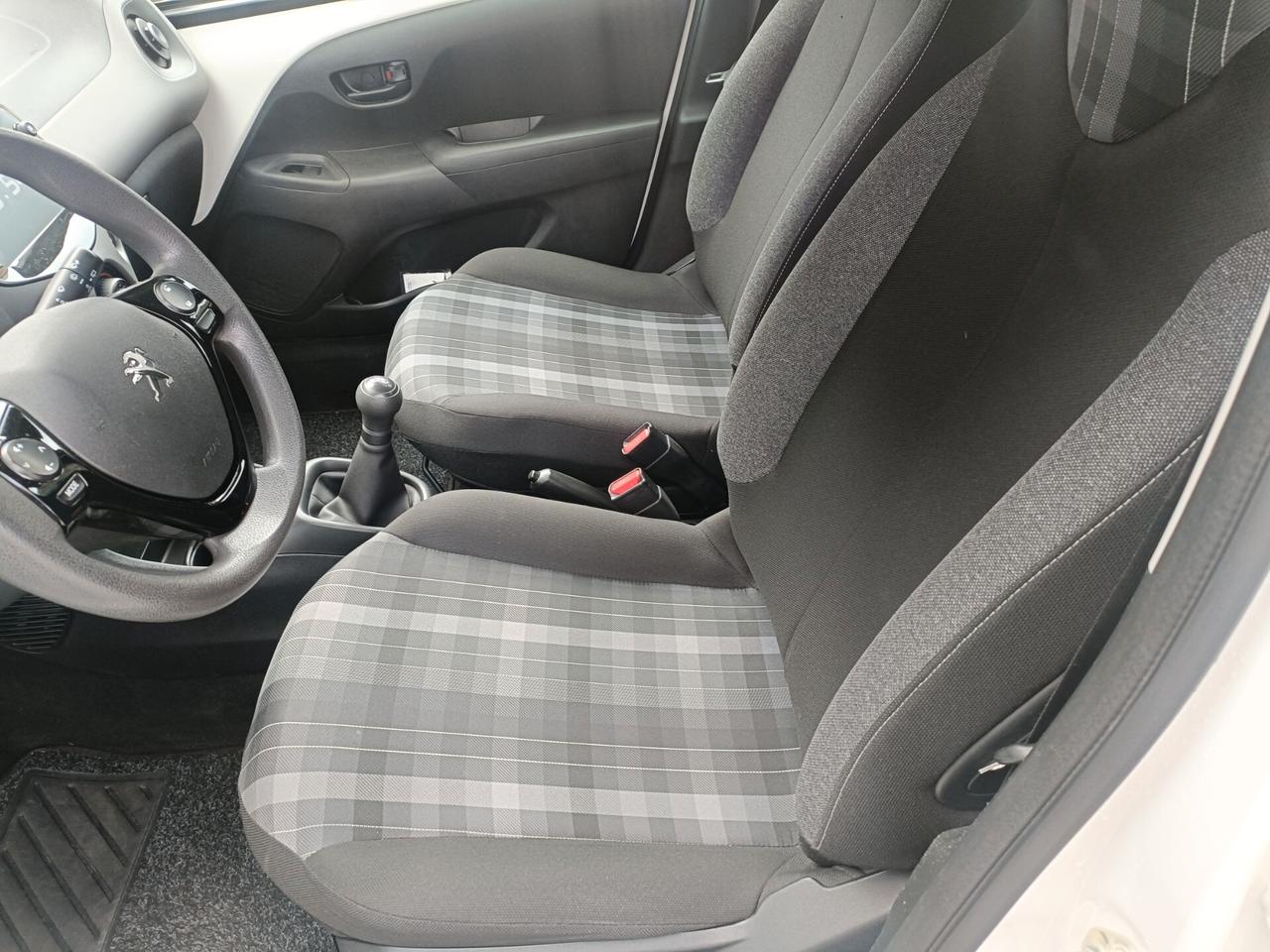 Peugeot 108 VTi 72 S&S 5 porte Allure