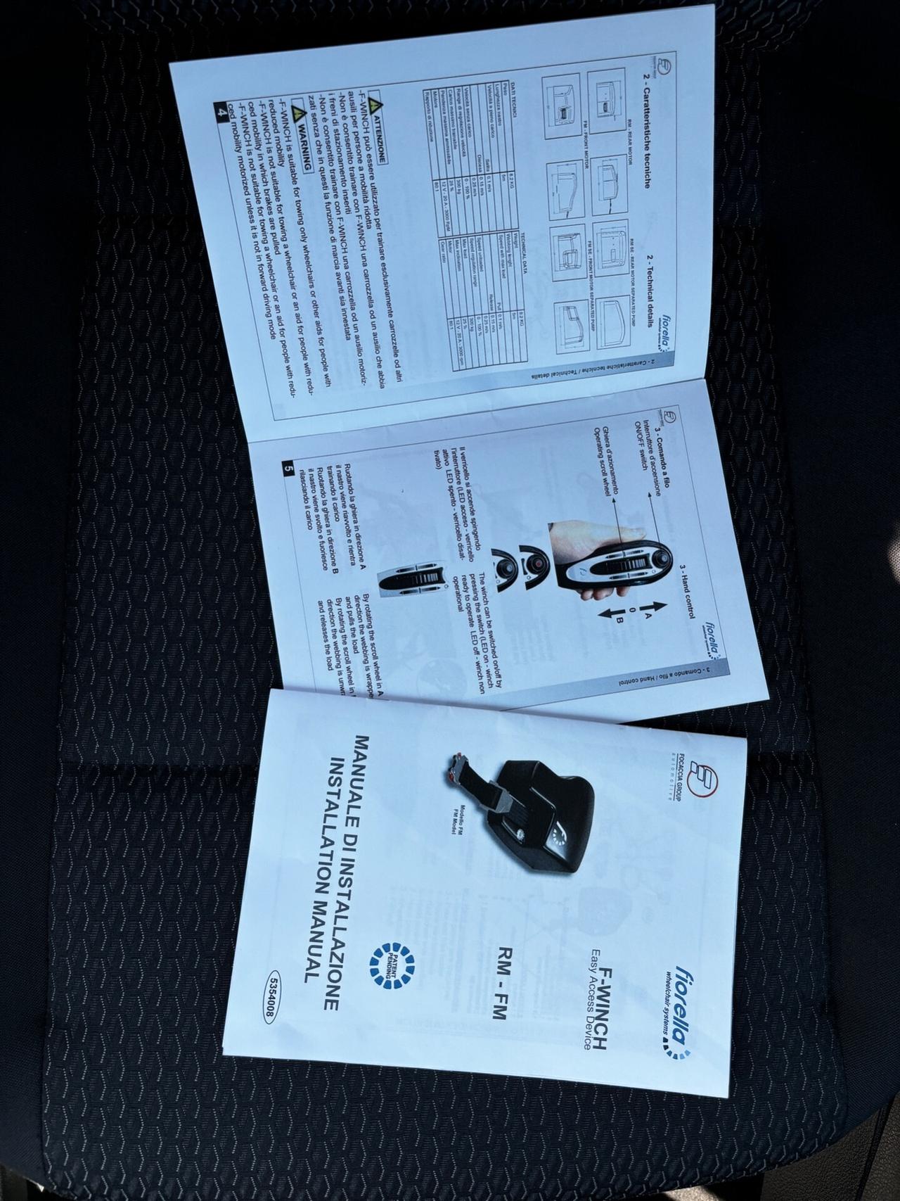 Volkswagen Caddy Pianale Ribassato PER DISABILI 2.0 TDIHighline - 2019