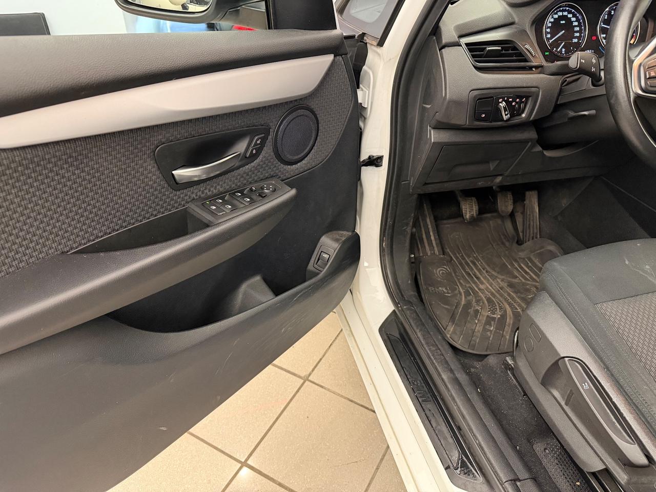 Bmw 216 216d Active Tourer Luxury,