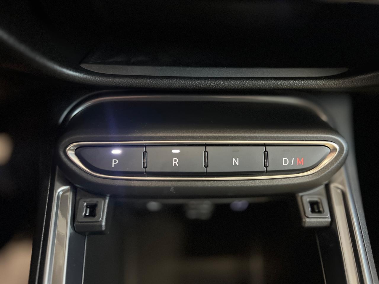 Fiat 600 Hybrid 110 CV DCT MHEV La Prima