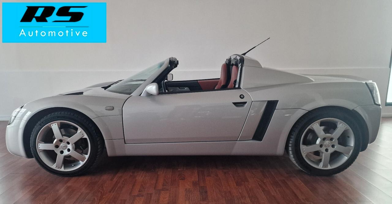 Opel Speedster 2.2 16V