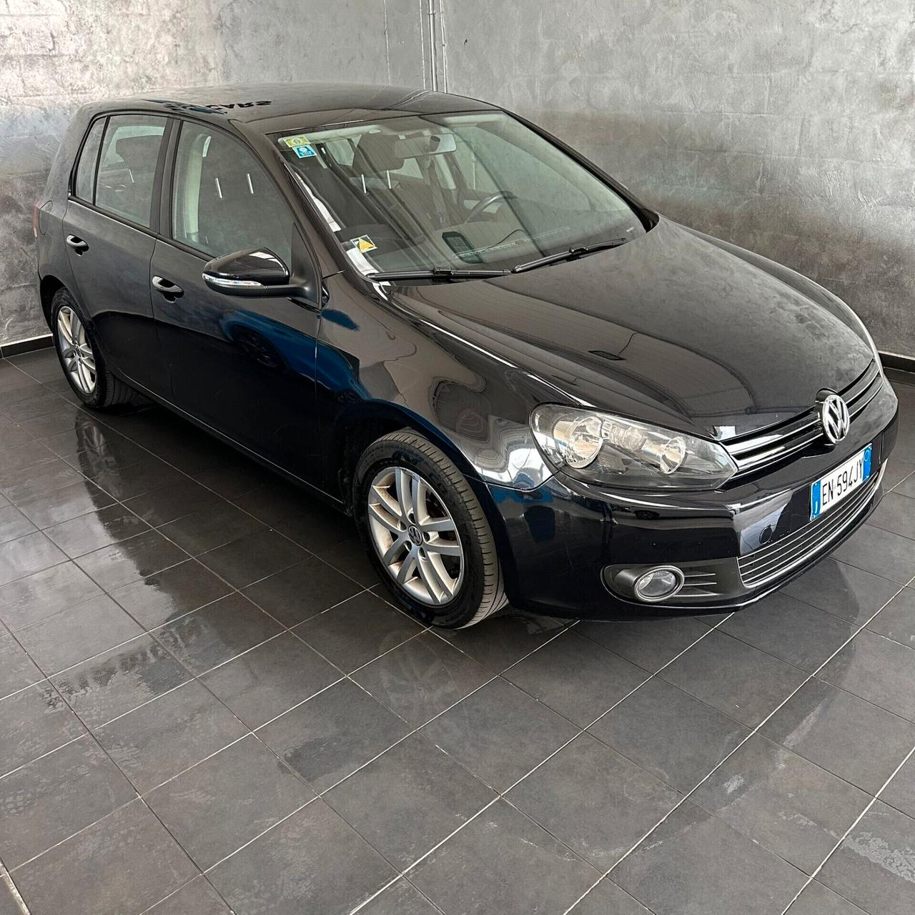 Volkswagen Golf 1.6 TDI DPF 5p. Highline