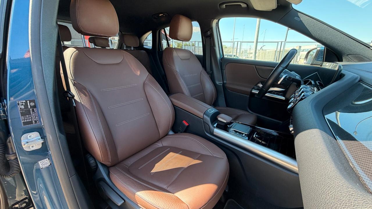 Mercedes-benz GLA 200 220 d Automatic Premium AMG - Pelle totale