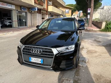 Audi Q3 2.0 TDI 120 CV