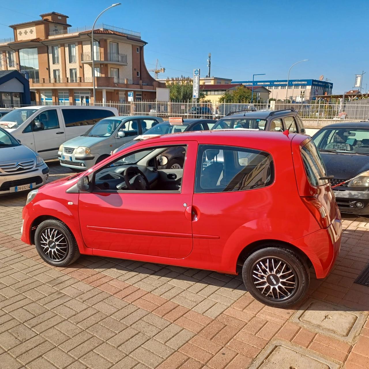 129.888KM PERFETTA TWINGO 1.2 NEOPATENTATI