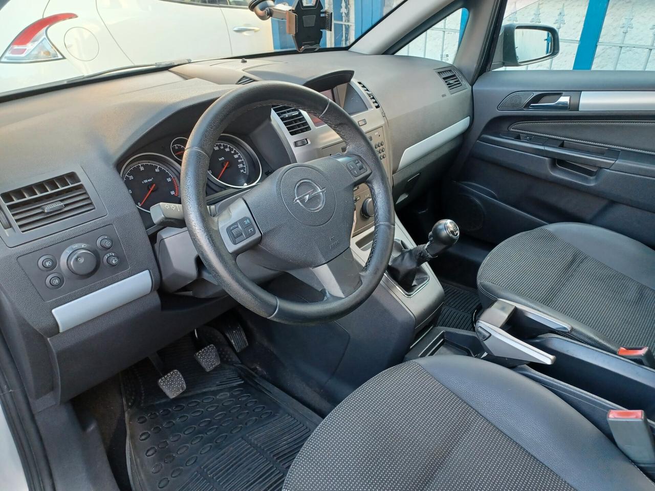 Opel Zafira 1.9 CDTI 120CV Cosmo UNICO PROPRIETARIO 7 POSTI