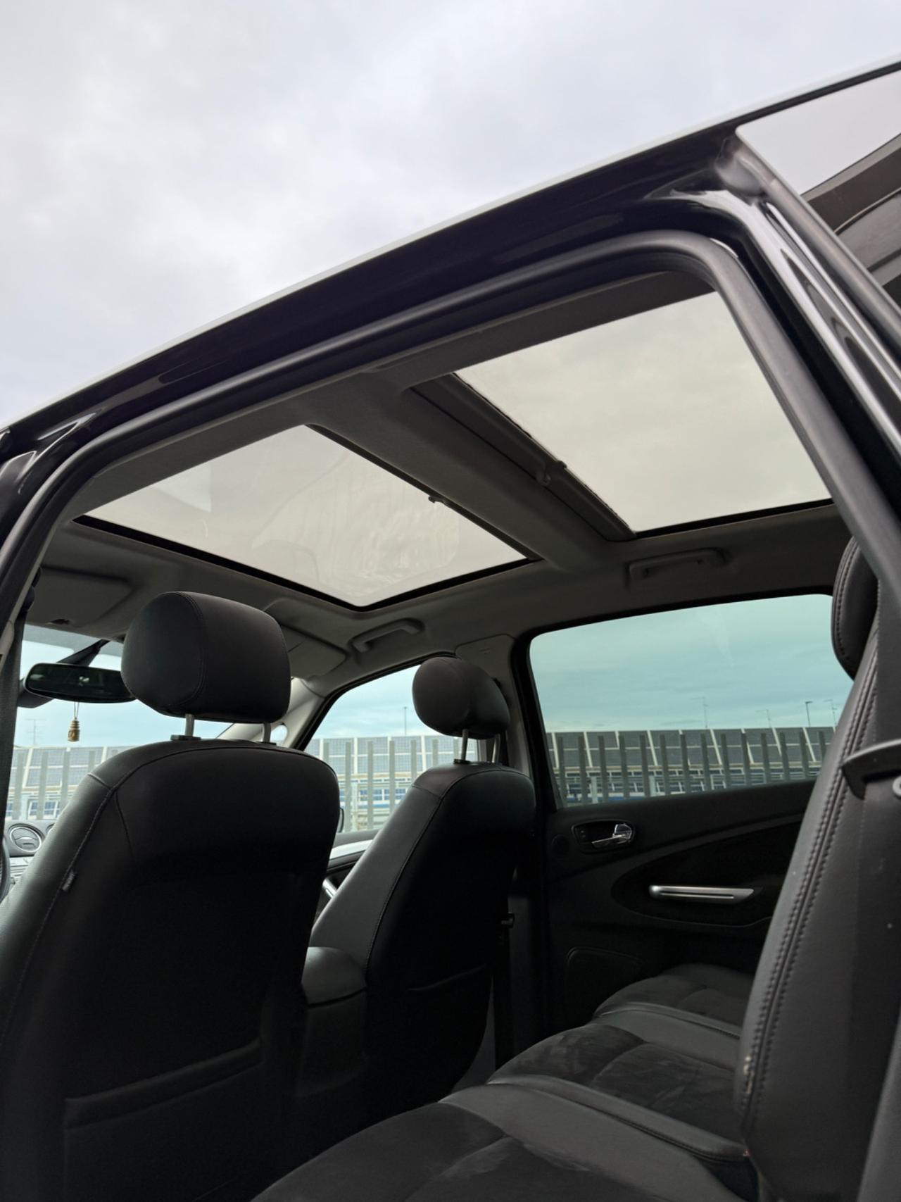 Ford S-Max 1.8 TDCi 125CV Titanium