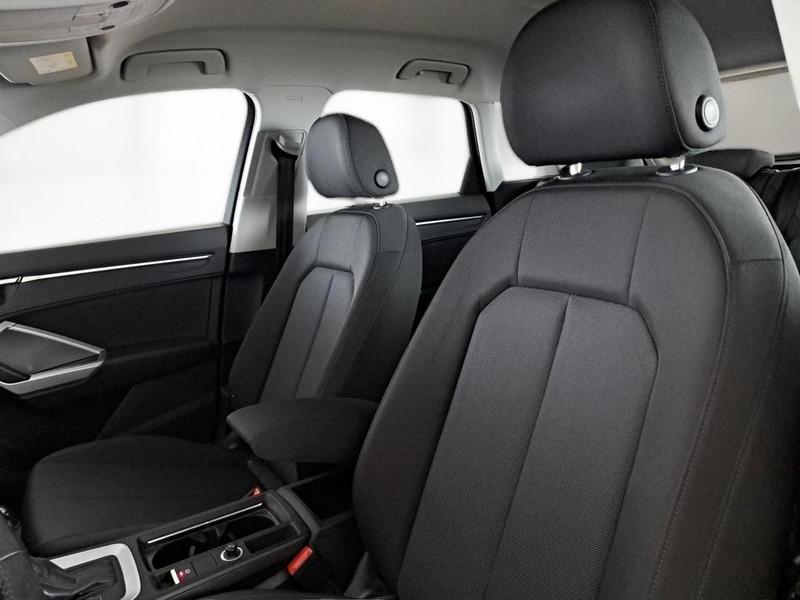 AUDI Q3 35 TFSI S tronic Business