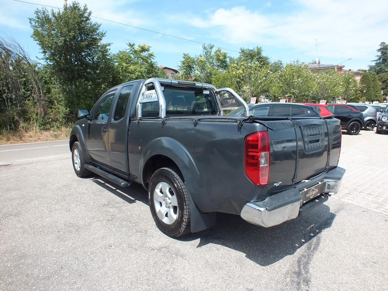 NISSAN NAVARA 2.5 DCI 175 CV KING CAB 4 POSTI