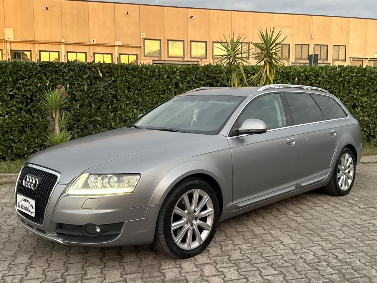 Audi A6 ALLROAD 3.0 V6 TDI 240 CV 4x4 QUATTRO