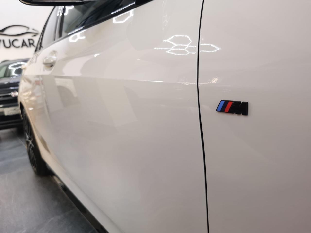 Bmw 118 118d 5p. Msport