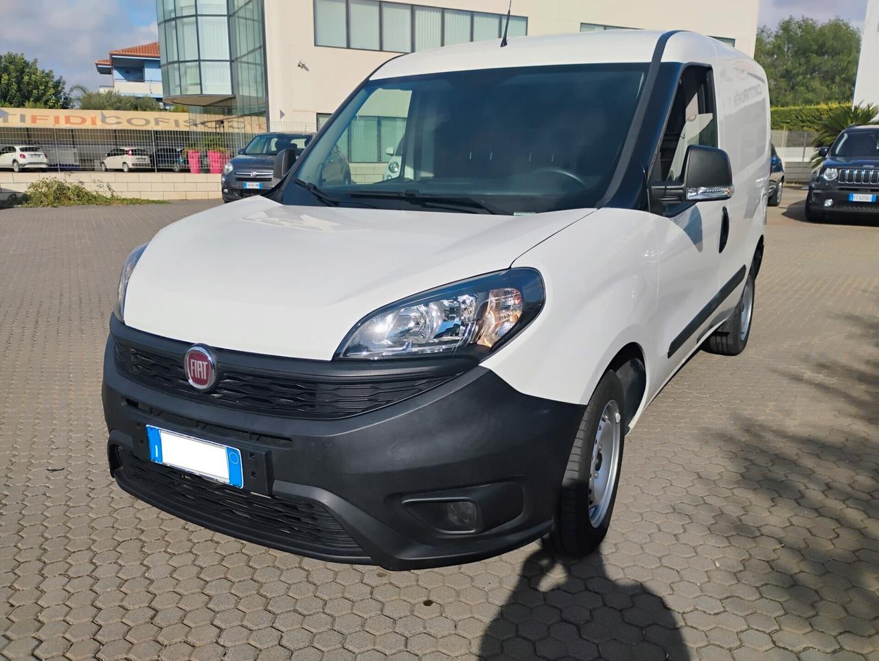 Fiat doblò cargo 1.6 MJ 3 Posti