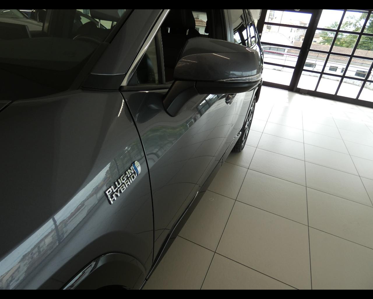 SUZUKI Across - Across 2.5 Plug-in Hybrid E-CVT 4WD Top