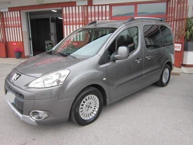 Peugeot Partner Tepee 1.6 HDi 90CV FAP Premium NEOPATENTATI