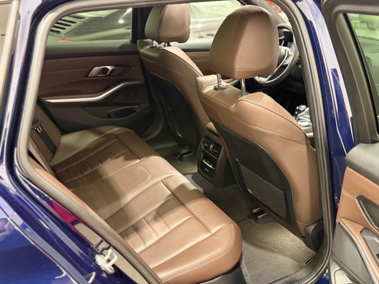 Bmw 330e xDrive Touring FULL, UNIPRO