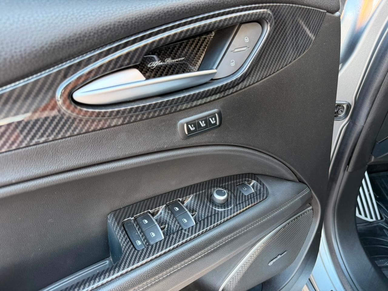 Alfa Romeo Stelvio 2.2 210 CV AT8 Q4 Veloce