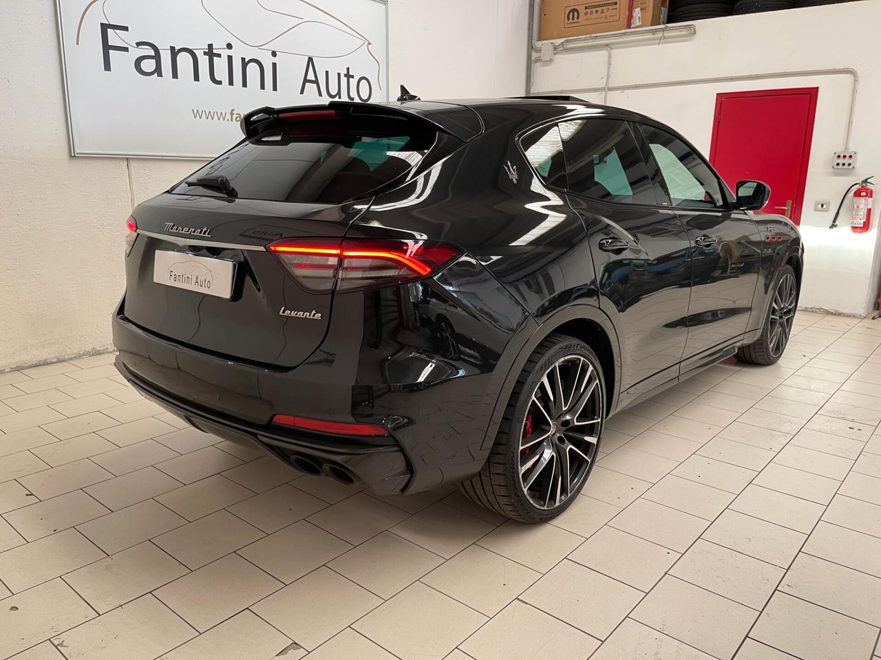 Maserati Levante Trofeo 3.8 V8 580cv auto-LEGGI SOTTO